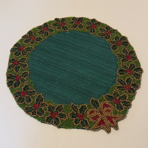 Beaded placemat green holly - placemat,