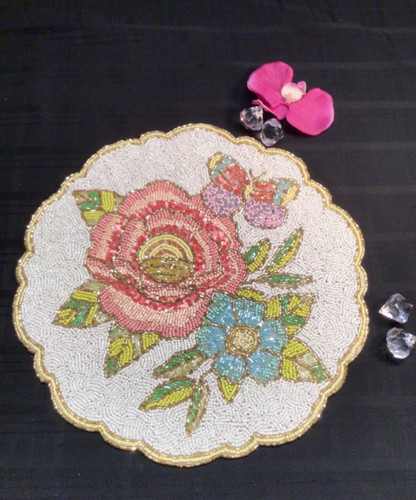 Wild blossom beaded placemat - wild,